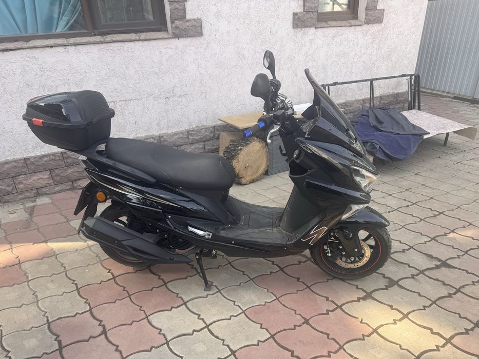 Продам мопед Maxi