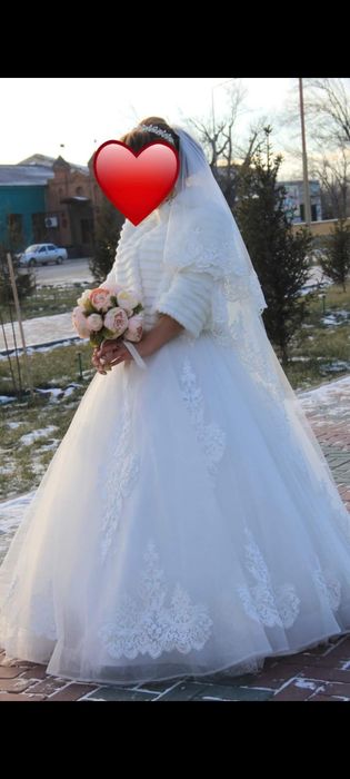 Свадебное платье