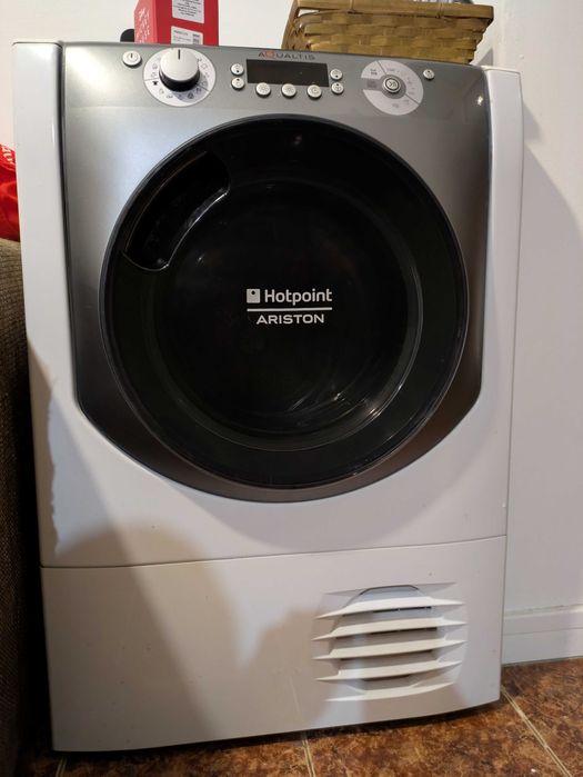 Сушилня AQC82F7TM1(EU) Hotpoint Ariston