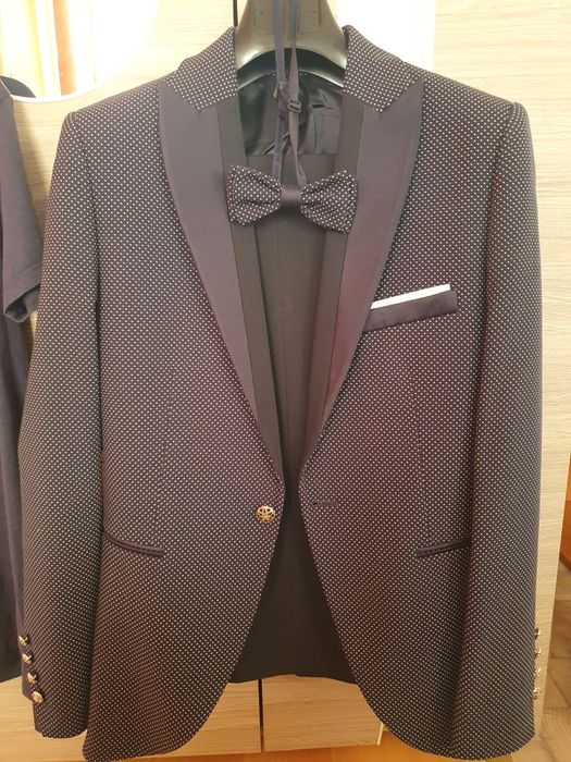 Set Costum Inedit (sacou, pantaloni, papion)