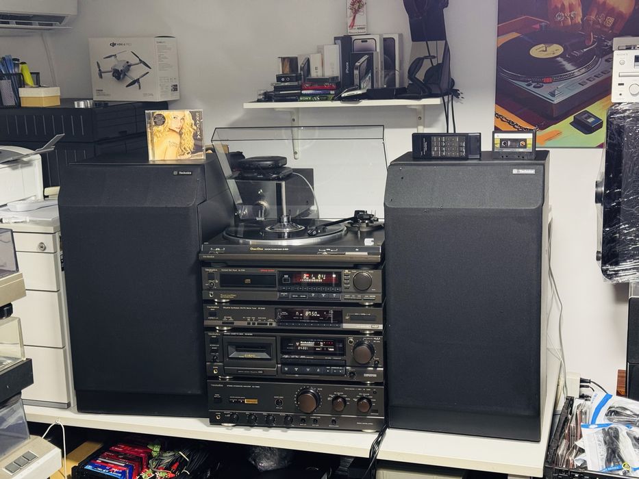 Linie audio TECHNICS-boxe, pick-up, amplificator, deck,CD-player,tuner