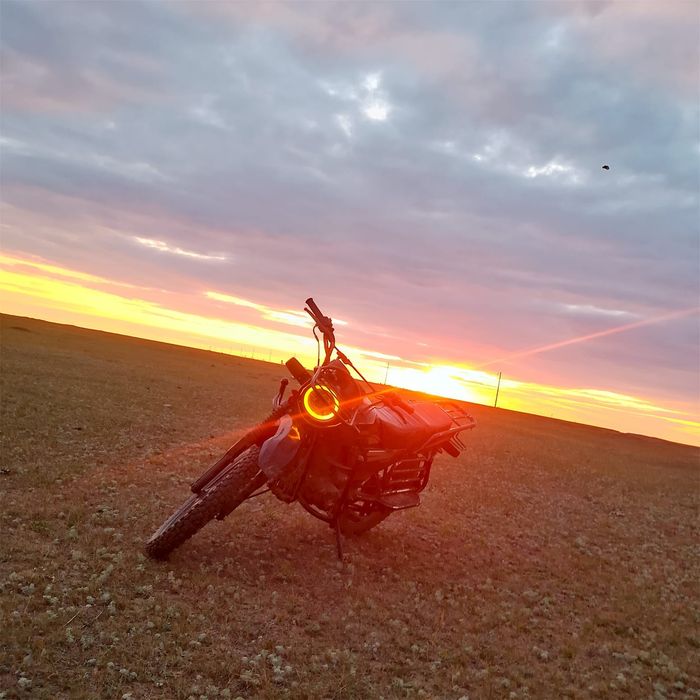Мотоцикл 150 куб.
