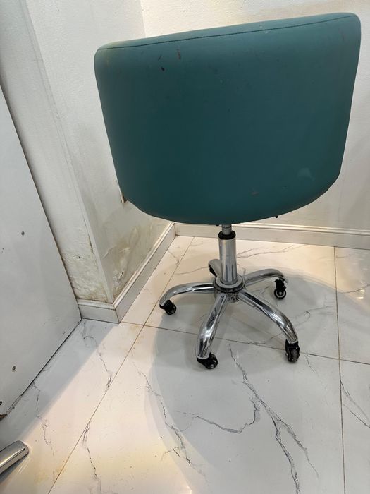 Кресло в хорошем состоянии