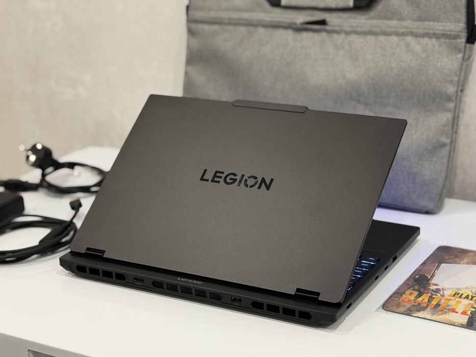 Lenovo Legion 5 OLED 2.5K / RTX 5070 / Core Ultra 7 / RAM 32GB