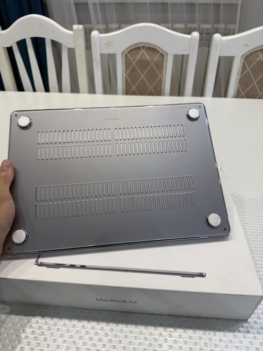acBook Air M2 15” Space Gray