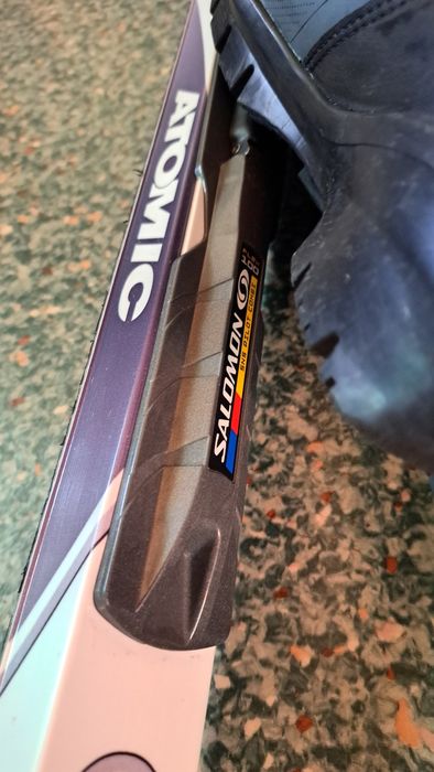 Продам комплект беговых лыж.