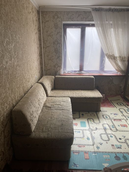 Диван красивый очень уютный удобный