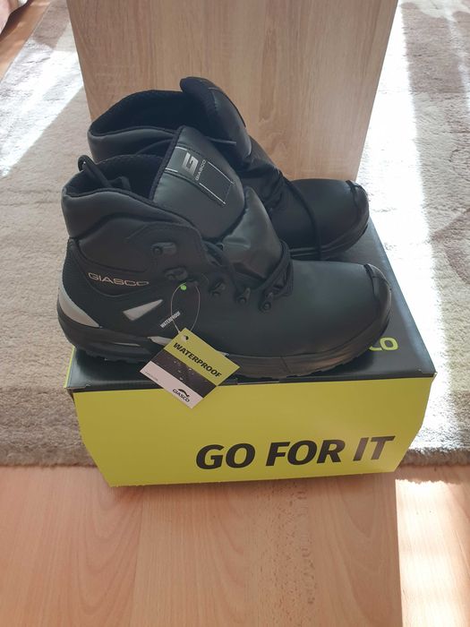 Работни обувки номер 42