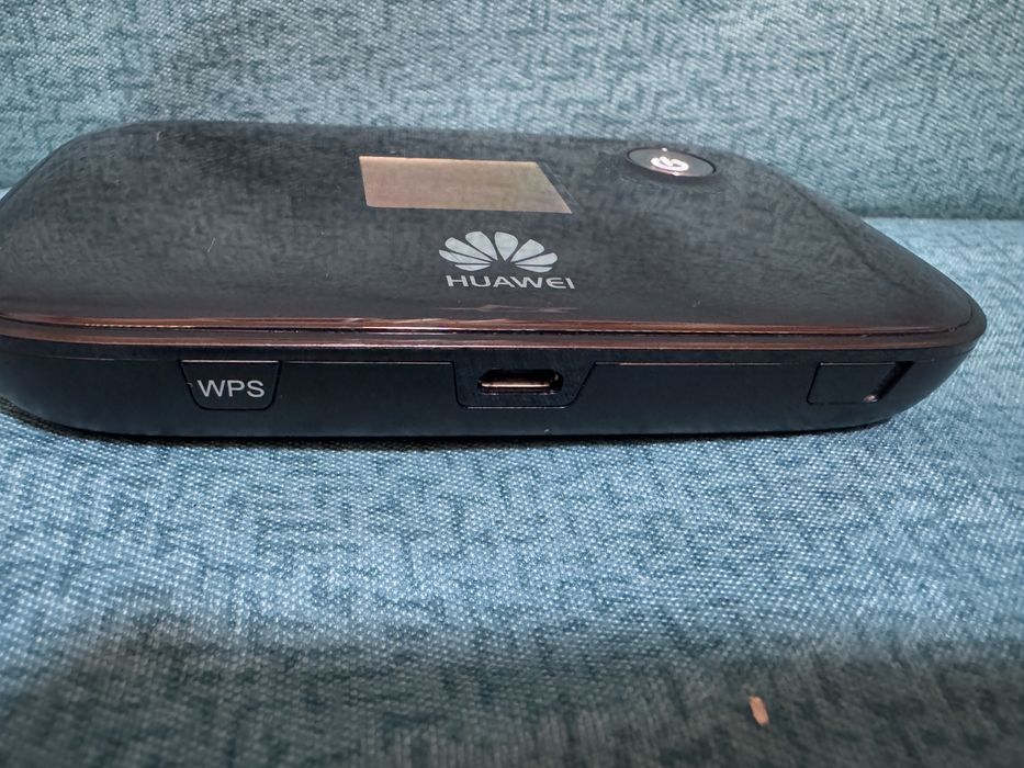 Router wireless portabil Huawei E5776s-32, 4G LTE, Hotspot Decodat