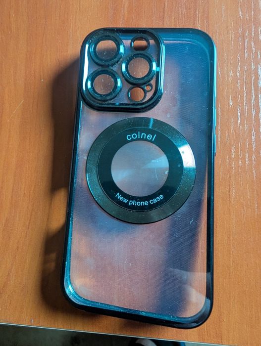 Продавам калъфи за аифон 16 про перфектни