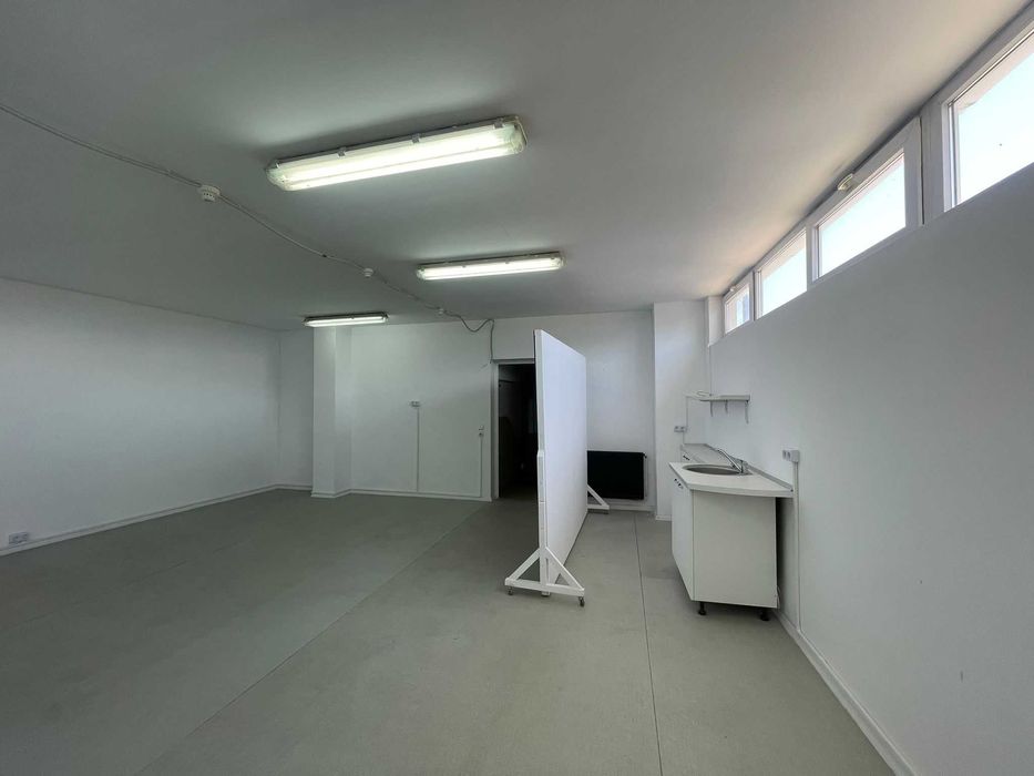 Piata 700, Unirii, spatiu birou SAD 42,56 mp, ultracentral,parcare