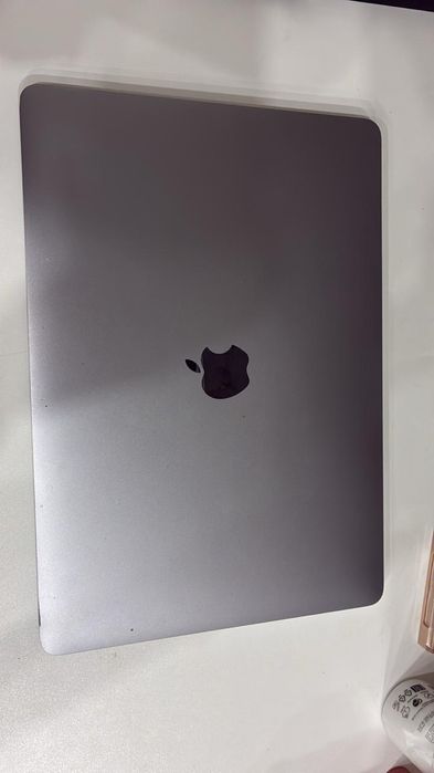 Macbook Air 2020 г