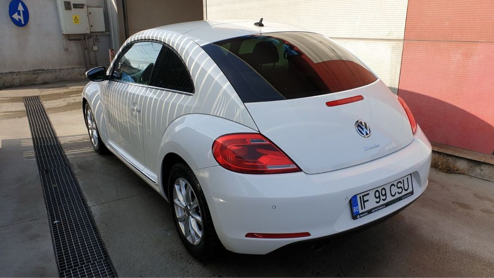 Proprietar, vând VW BEETLE