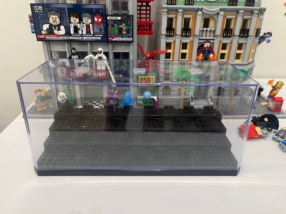 Продаю боксы для минифигурок лего