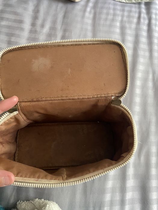 Продам 2 сумки за 3тыс тг