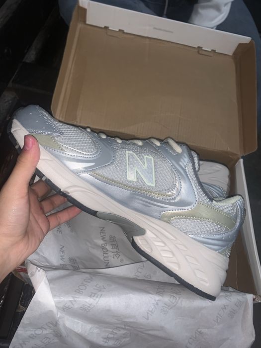 New balance 530