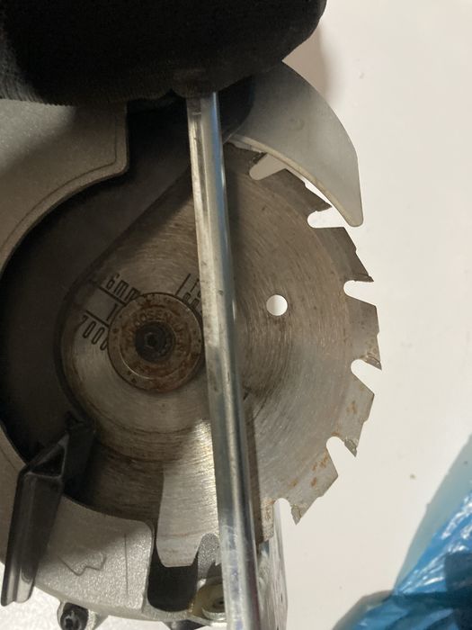 Fierastrau Circular Dewalt 18v DW 936 Doar Corp