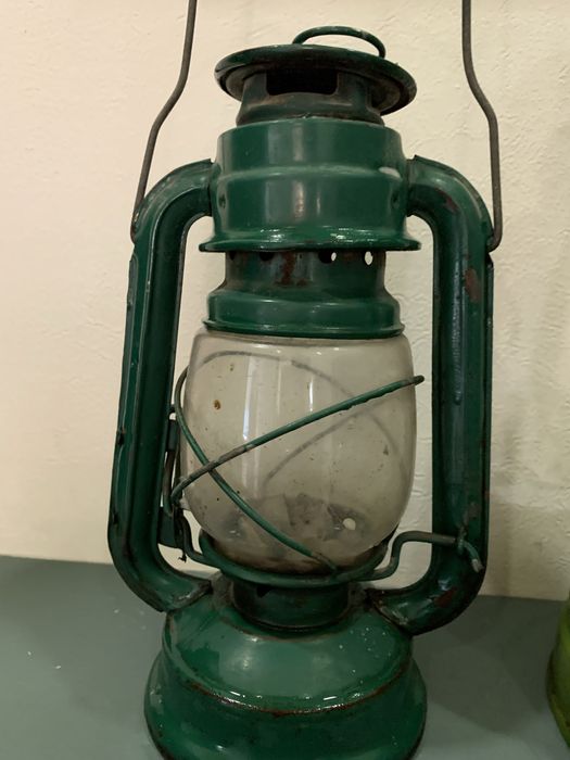 Лампа керосиновая