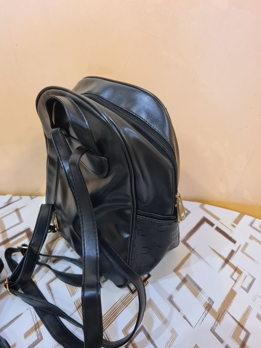 Дамска раница от три части