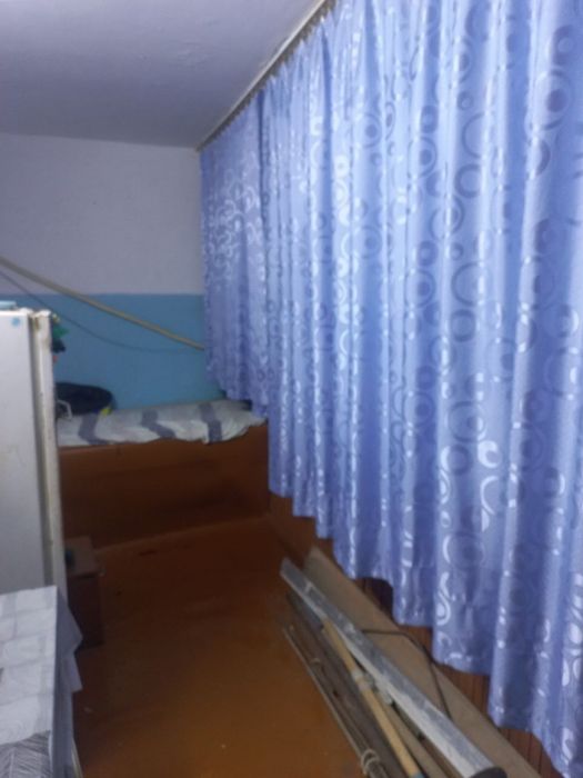 Chirchiq shahar Uy Sotiladi 3 mikrarayon