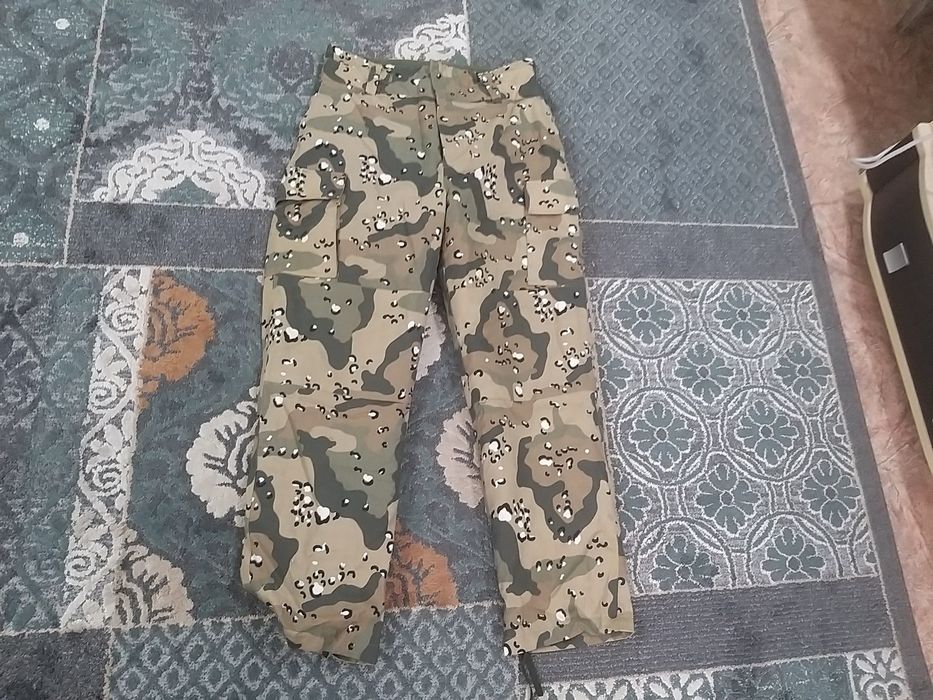 Продам камуфлированные Брюки ватники