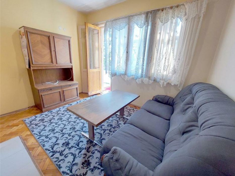 Дава се под наем Двустаен апартамент в Велико Търново, Център - 58 кв.м за 280.5 € - Снимка #6