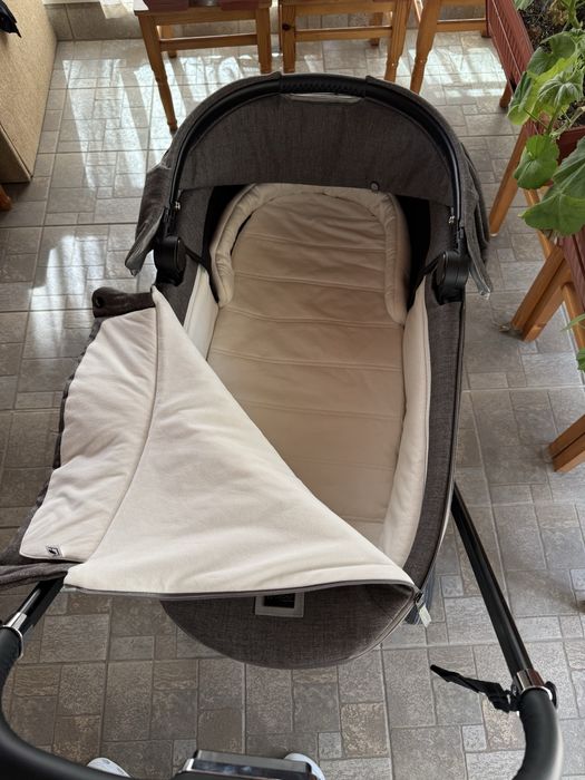 Cybex Priam 4 Lux Manhattan grey Plus