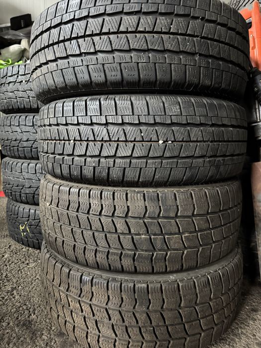 Anvelope iarnă Continental/Nexen/Falken - 215/60 R17C - Dot 2023