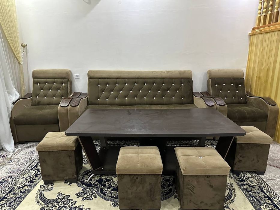 Продам мебель для гостиной.