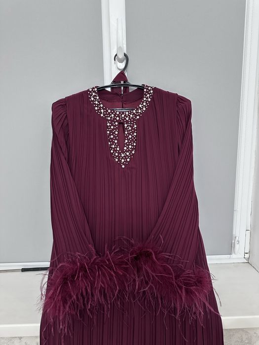 Продам платье на той