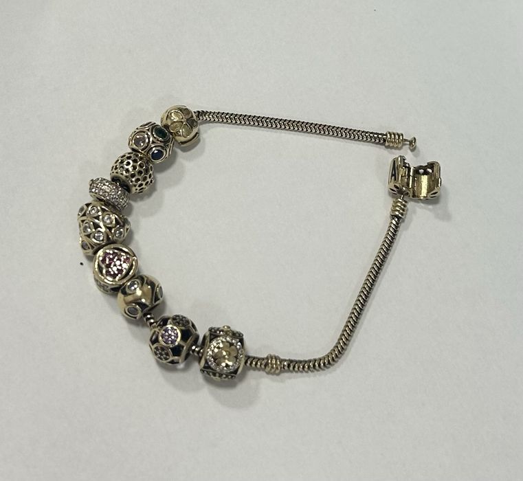 Bratara aur 14 k PANDORA