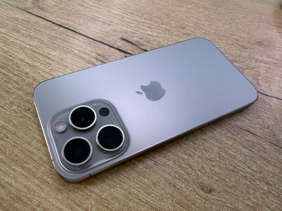 Apple iPhone 15 Pro 128GB Natural Titanium Impecabil 100% Baterie Garanție 24 Luni Buy-Back