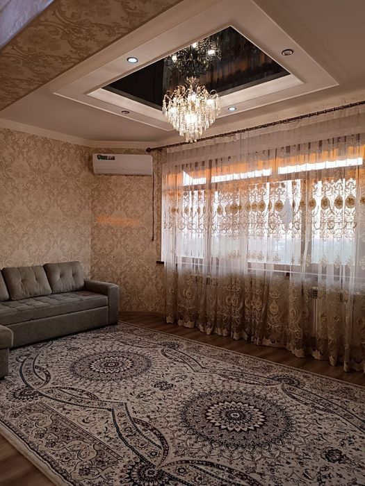 Yakkasaroy koshbegi, Chilonzor metro