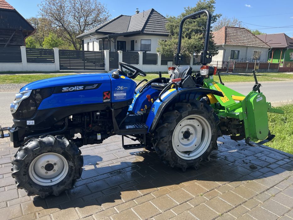 Tractor Mitsubishi 2019, 4x4, 26 cp (cu utilaje)