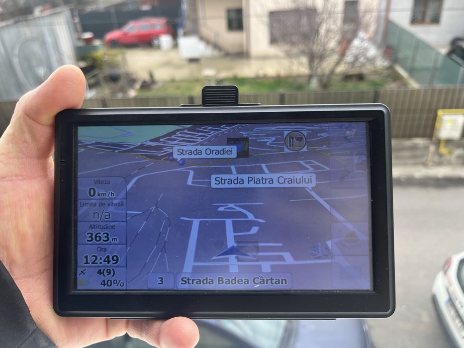 Vând GPS.