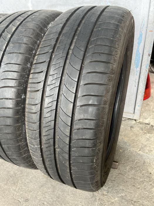 4 бр. летни гуми 205/55/16 Michelin DOT 4016 2x6 mm 2x5 mm