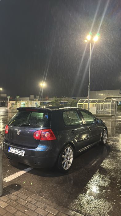 VOLKSWAGEN Golf 2006 — imagine 5