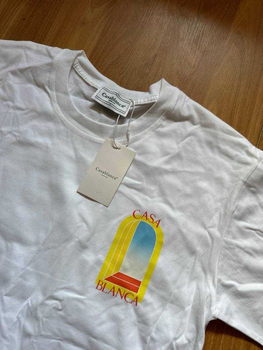 Tricou CasaBlanca cu eticheta (nu Nike, Gucci, Adidas, Balenciaga)