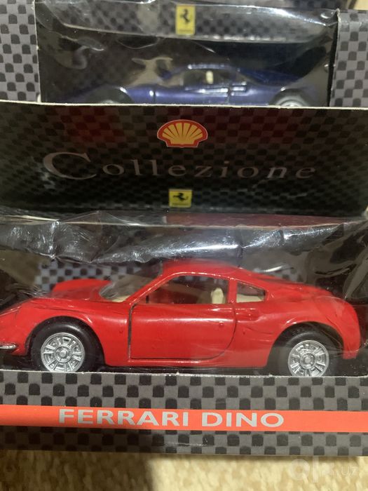 Коллекционные модельки Ferrari из Франции