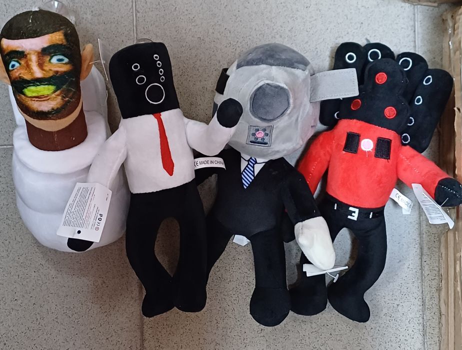 Skibidi toilet плюшени