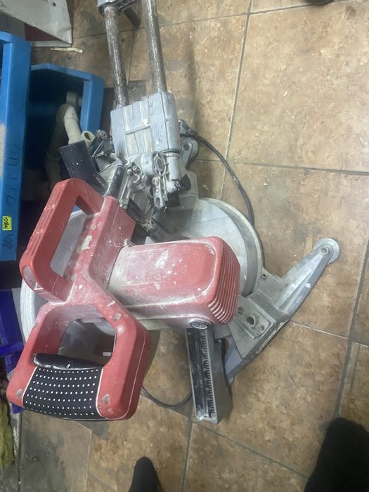 Продам торцовку электрическая