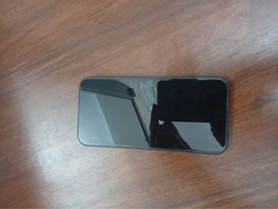 Продам айфон 13 в идеале iphone 13