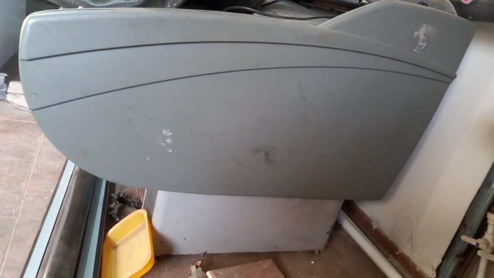 Продам бытовой холодильник