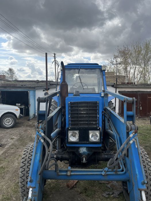 Продам кабину и капот мтз