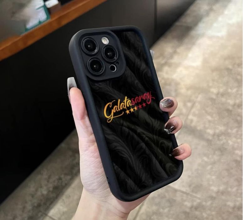 Нов модерен телефонен калъф за İphone 16pro.