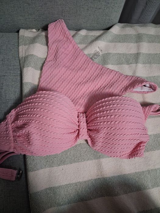 Бански от две части в розово размер С