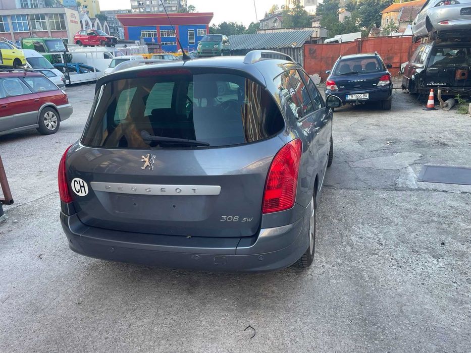Peugeot 308 SW 1.6i / Пежо 308 2010 година комби на части