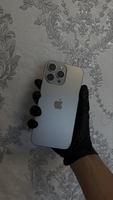 Продам iPhone 16 Pro Max