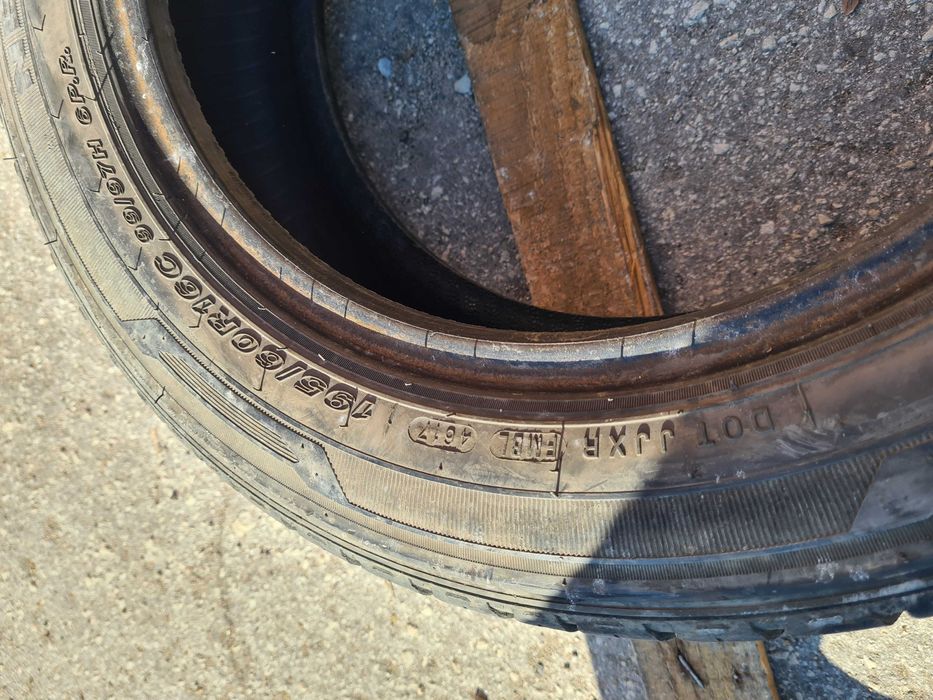 2 бр. гуми за бус 195/60/16C Nexen 6 mm DOT 4617/5216