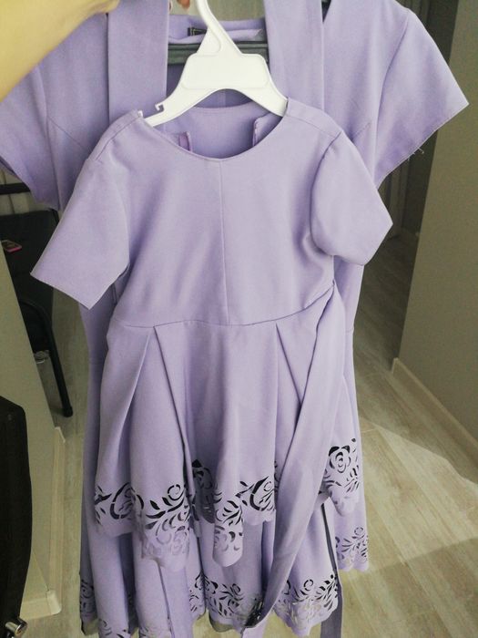 Срочно продам!!! Платья мама+дочка